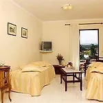 Strofades Hotel Plános