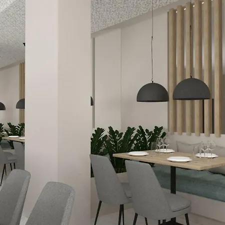 Hotel Strofades 4*