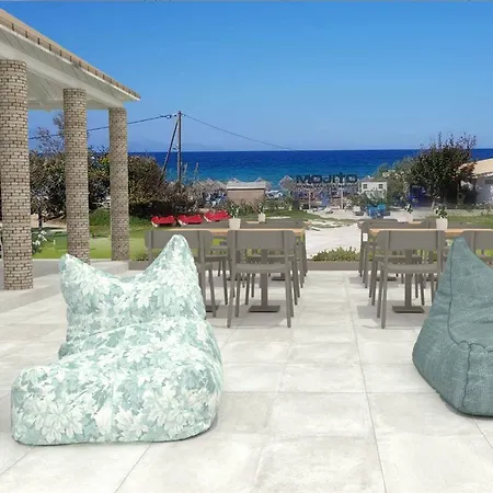 Strofades Szálloda Plánosz